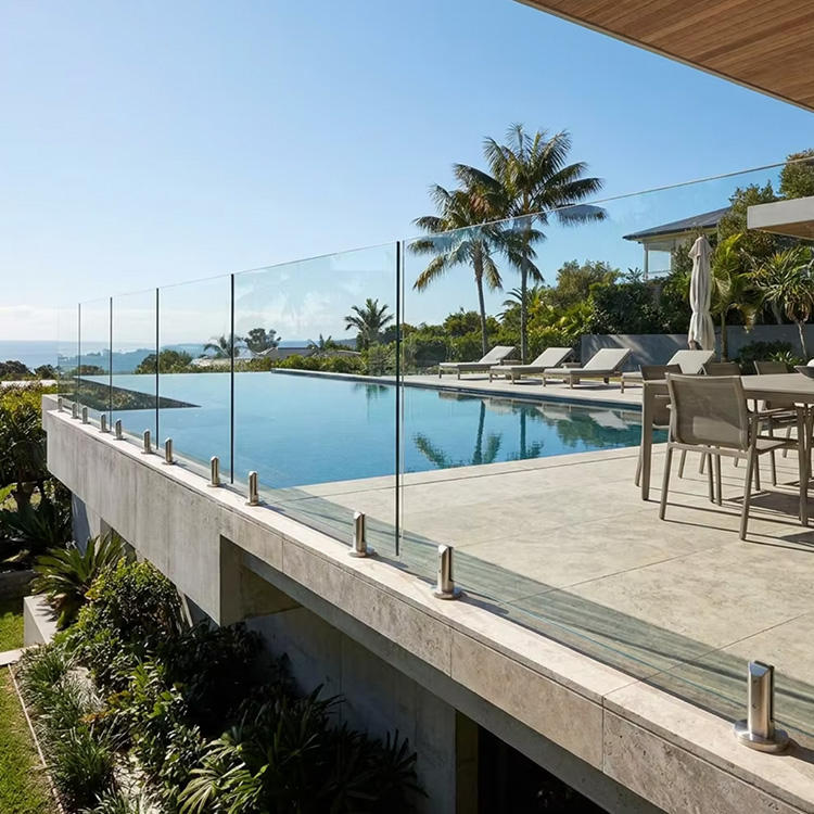 Glass Panel Deck Railing